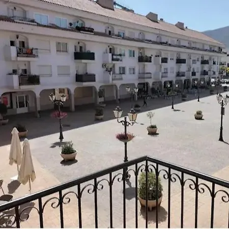 Apartamento Alquilo Con Bano Y Cocina Compartida